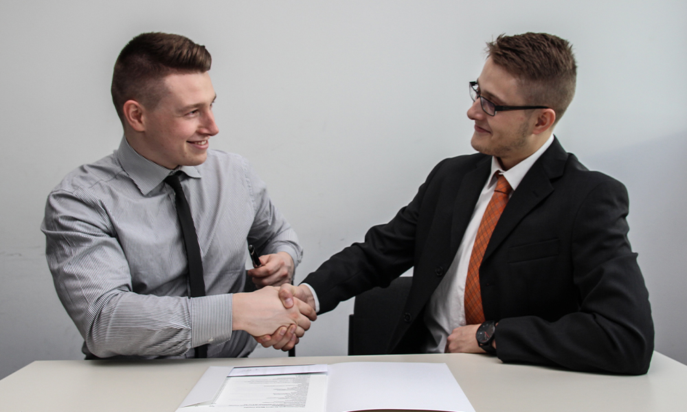 ESTATE AGENT SERVICES