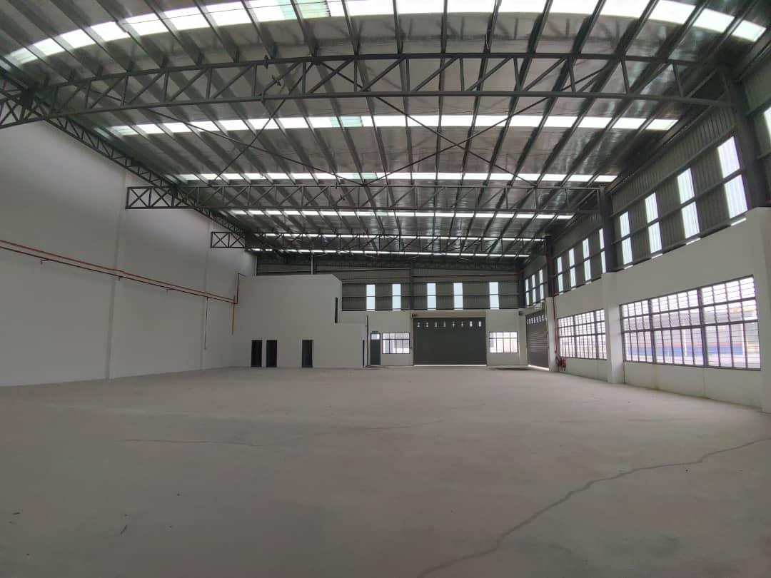 100 (A) - iSynergy Semi Detached Unit (14k bua)