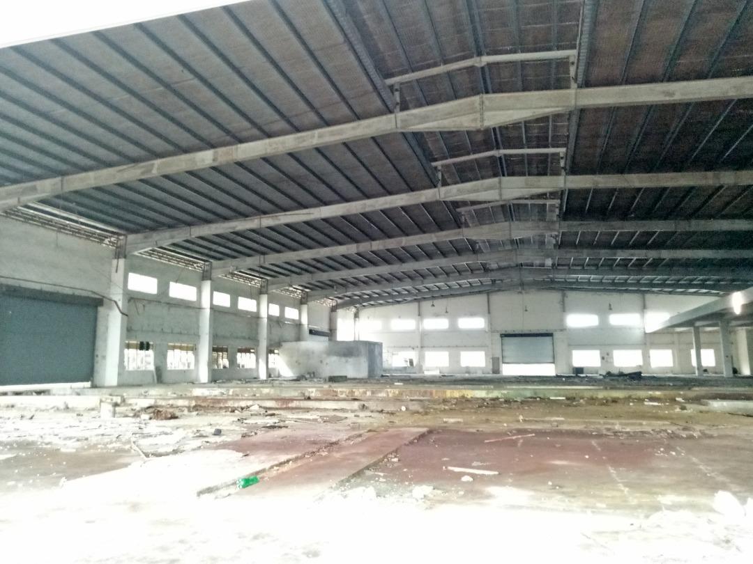 144 - factory at senai (53k bua)